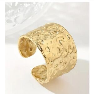 Gold Tone Plated Hammered Metal Ring (adjustable), NEW